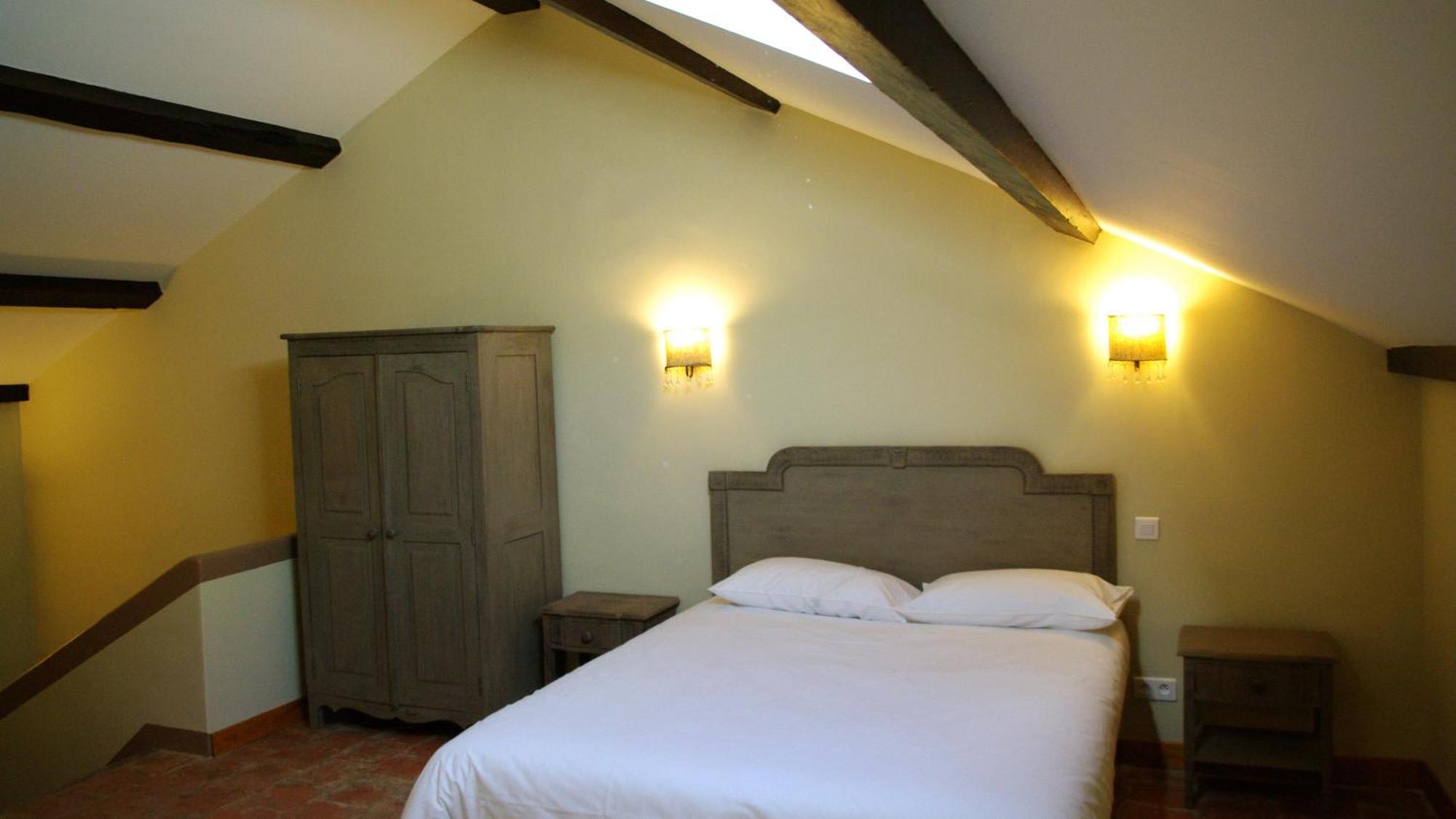 Chateau Le Vergel Authenac 3*